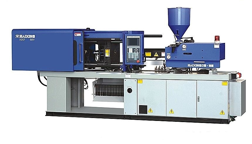 Plastic injection machine NBM 88T